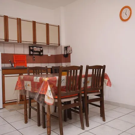 By The Sea Povljana, Pag - 6502 Apartment Povljana